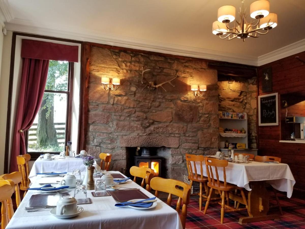 Glenan Lodge Self Catering Tomatin Exterior photo